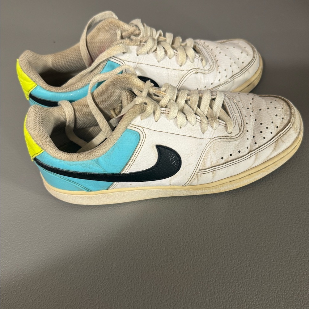 Nike White and Blue Athletic Shoes - Picture 1 of 2